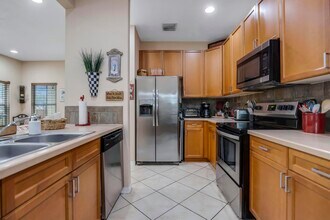 183 Lake Monterey Cir in Boynton Beach, FL - Building Photo - Building Photo