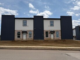 10520 Tube Dr in Hurst, TX - Building Photo