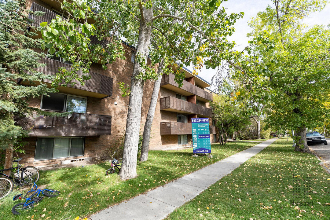 Crescent Heights Apartments in Calgary, AB - Building Photo