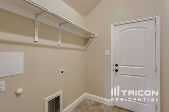 221 Eagle Ridge Rd in Forney, TX - Building Photo - Building Photo