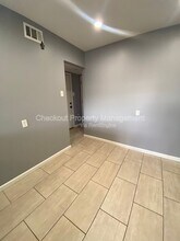 812 Schirmer St in St. Louis, MO - Building Photo - Building Photo