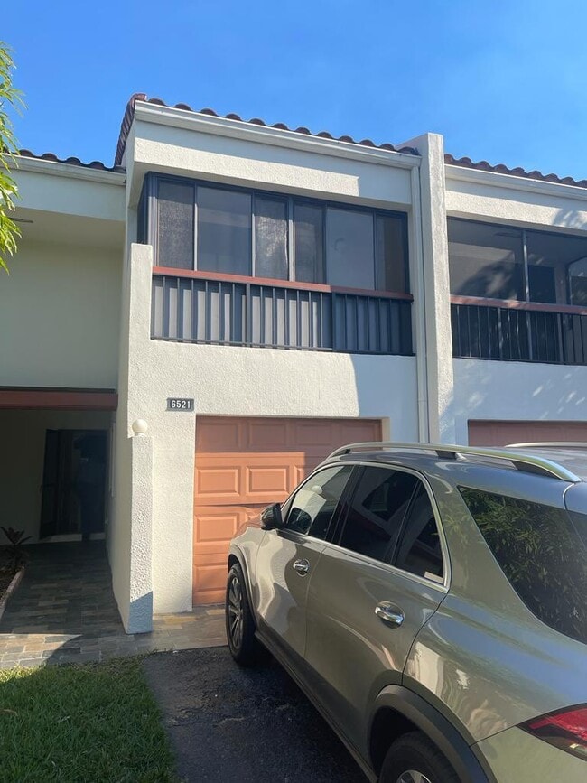 property at 6521 Racquet Club Dr