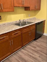 3145 NW 196th St in Miami Gardens, FL - Building Photo - Building Photo