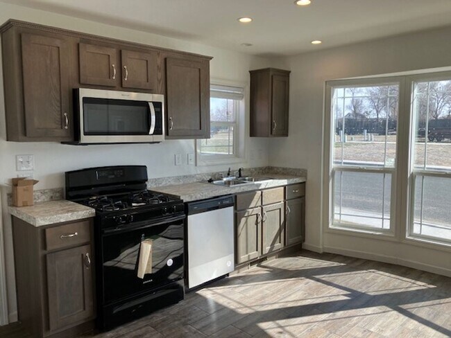1631 Osage Ave in Fort Morgan, CO - Building Photo - Building Photo