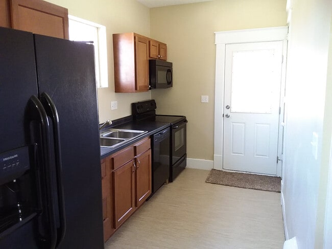 317 E Coal St in Brazil, IN - Building Photo - Building Photo