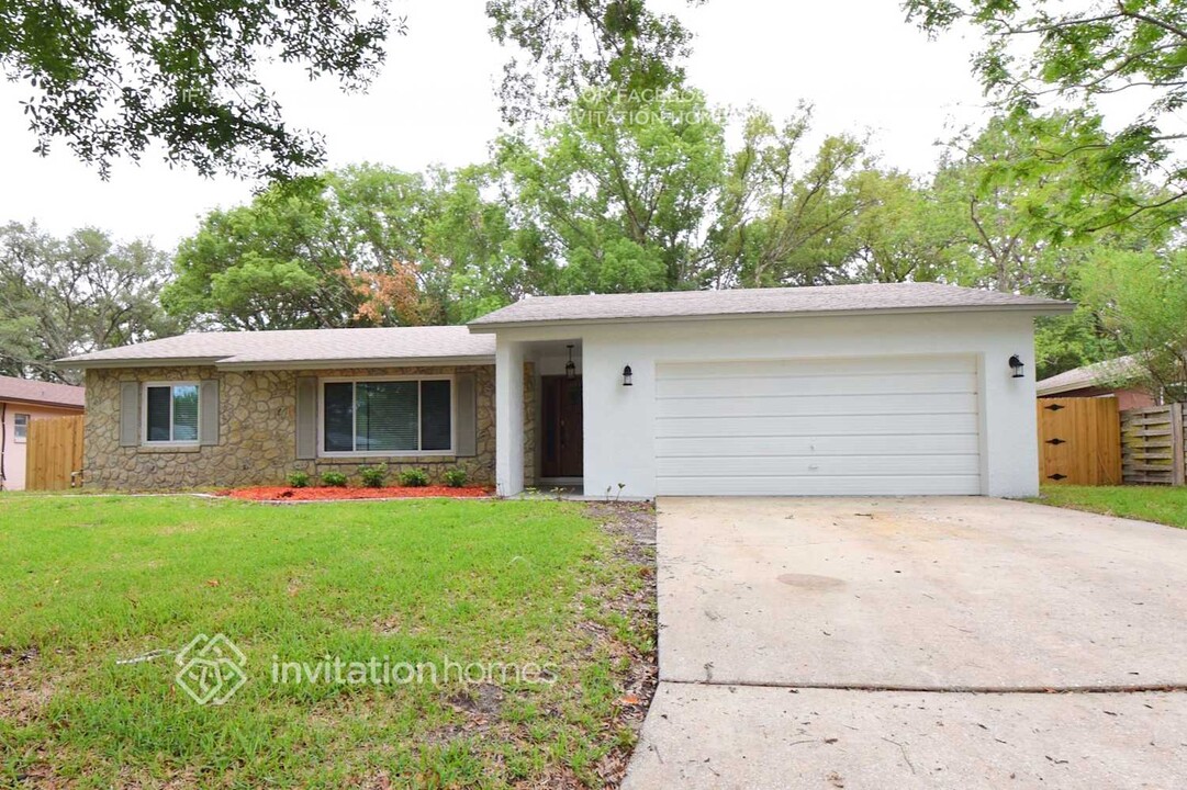 103 Albrighton Dr in Longwood, FL - Building Photo