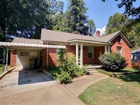 987 Parkhaven Ln in Memphis, TN - Building Photo