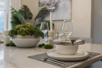 6911 47th St Ct W in University Place, WA - Foto de edificio - Building Photo