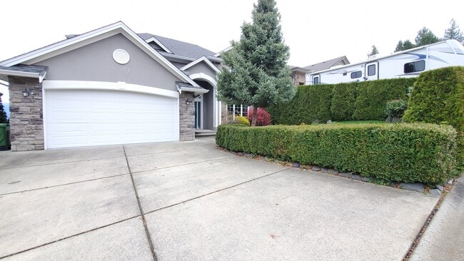 property at 46483 Valleyview Rd