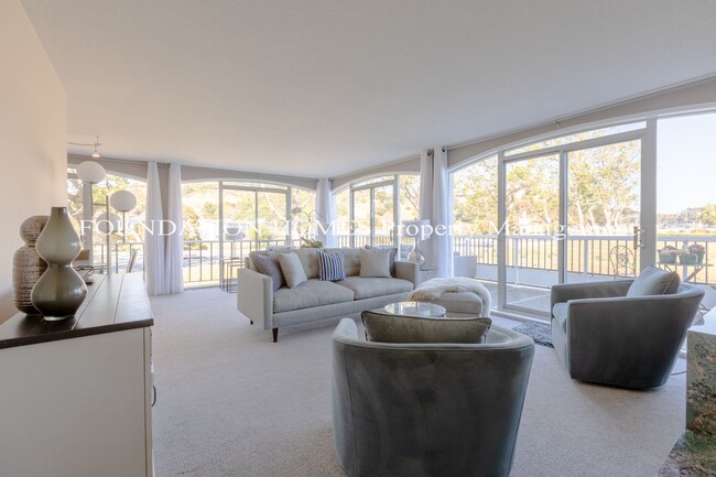 1106 Shelter Bay Ave in Mill Valley, CA - Building Photo - Building Photo