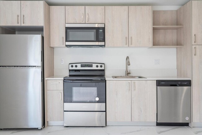 property at 420 SW 7th Ave