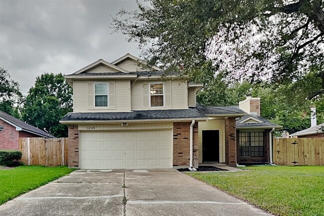 property at 16318 Elmwood Point Ln