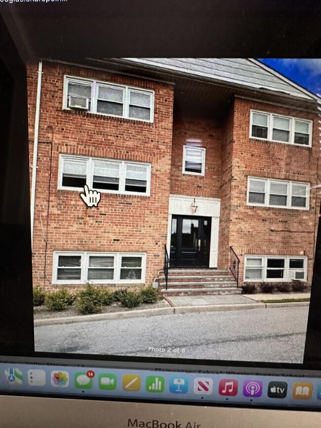 property at 464 N Corona Ave