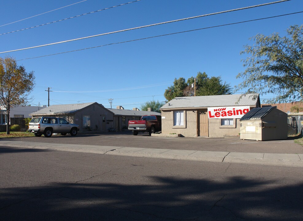 8910-8912 N 3rd St in Phoenix, AZ - Building Photo