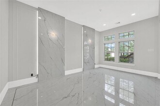 7034 Argonne Trail in Sugar Land, TX - Building Photo - Building Photo