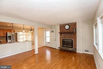 839 Bowie Rd in Rockville, MD - Building Photo - Building Photo