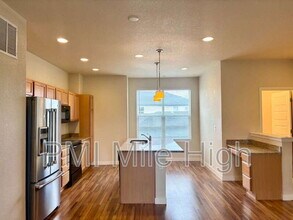 11220 Uptown Ave in Broomfield, CO - Building Photo - Building Photo