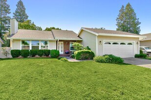 7161 Havenside Dr in Sacramento, CA - Building Photo