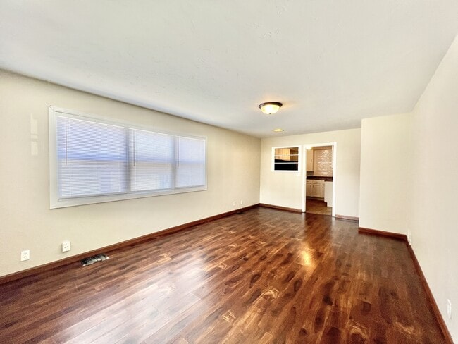 property at 1425 Sharon St