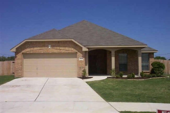 property at 1104 Saddle Ct