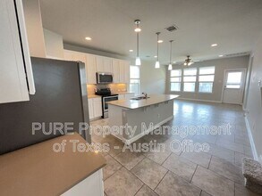 16005 Serene Fleming Trace in Austin, TX - Building Photo - Building Photo