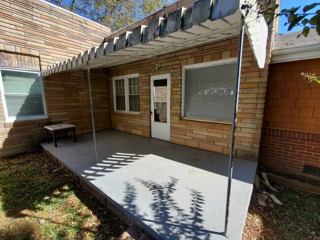 1713 Darwin Rd SE, Unit A in Smyrna, GA - Building Photo - Building Photo