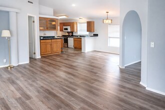 2806 Sharon Dr in Post Falls, ID - Building Photo - Building Photo