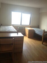 1110 Commonwealth Ave in Boston, MA - Building Photo - Building Photo