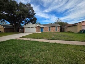 6903 Tara Dr in Richmond, TX - Building Photo