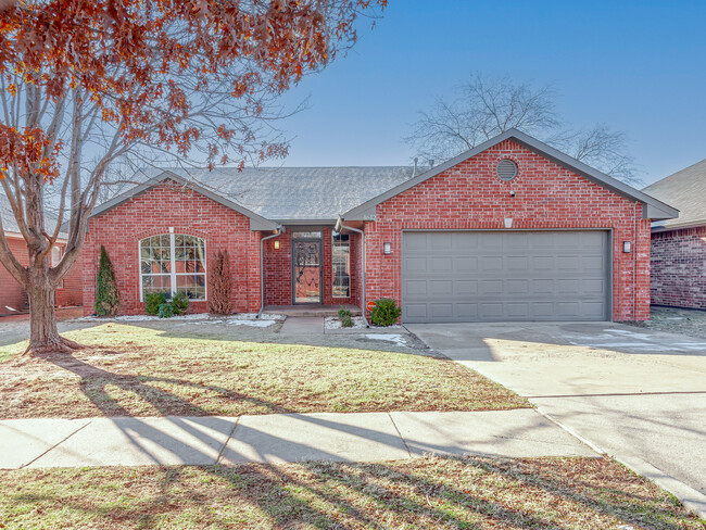 4612 Midway Dr in Norman, OK - Building Photo - Building Photo