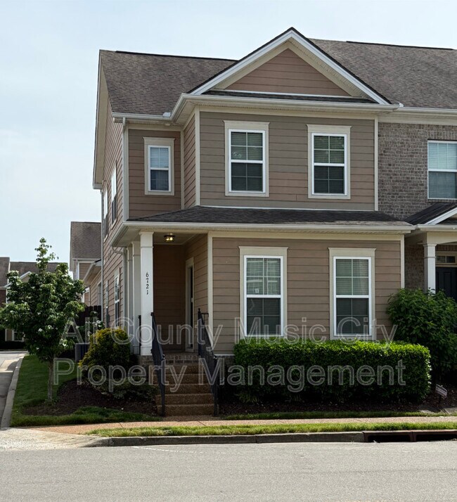 6721 Sunnywood Dr in Nashville, TN - Building Photo - Building Photo