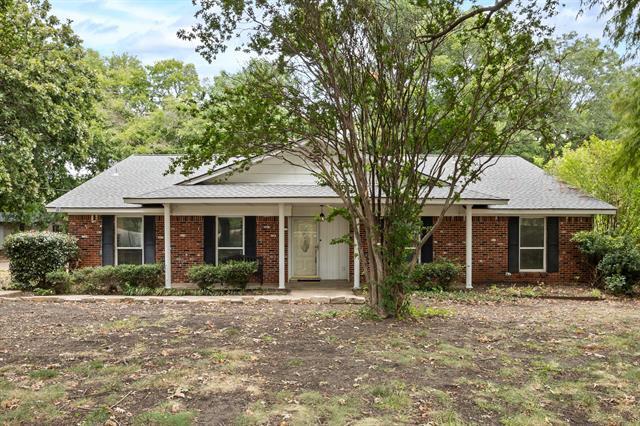 property at 7067 FM546