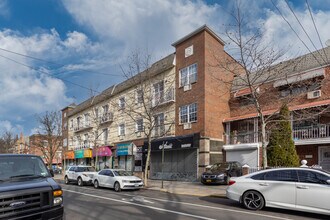 47-05-47-11 104th St in Corona, NY - Building Photo - Building Photo