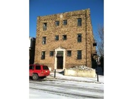 1807 Widener Pl Apartments