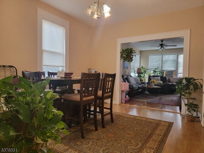 138 Union Ave in Linden, NJ - Building Photo - Building Photo