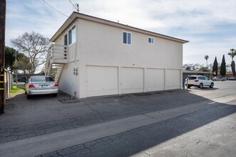 9861 Belfast Dr in Garden Grove, CA - Building Photo - Building Photo