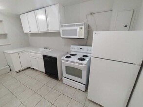 5319 Plymouth St in Jacksonville, FL - Building Photo - Building Photo
