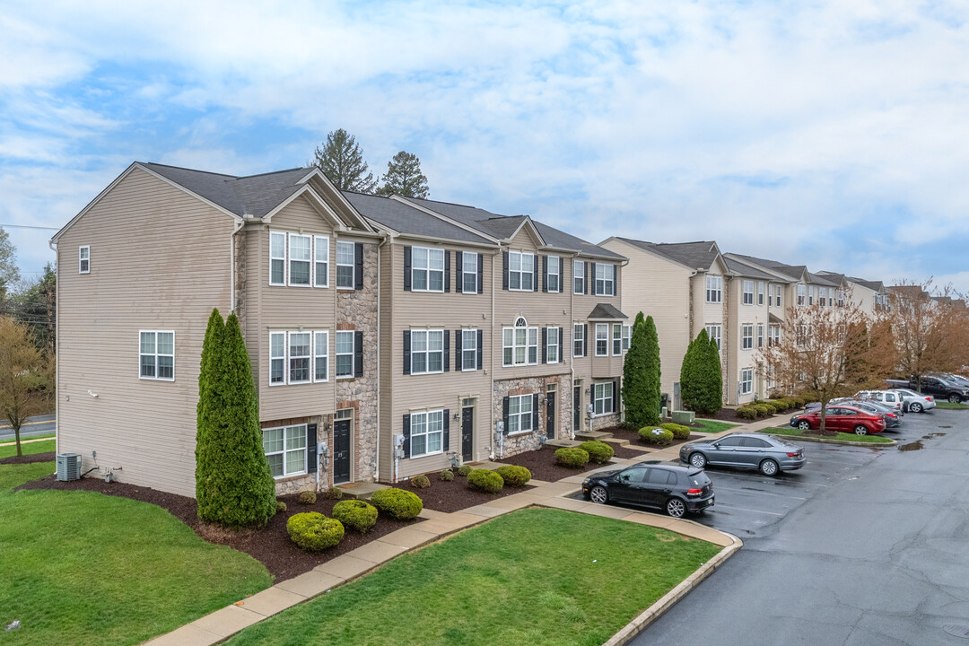 Hawthorne Townhomes in Millersville, PA - Building Photo