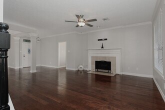 31 N Duskwood Pl in Spring, TX - Building Photo - Building Photo