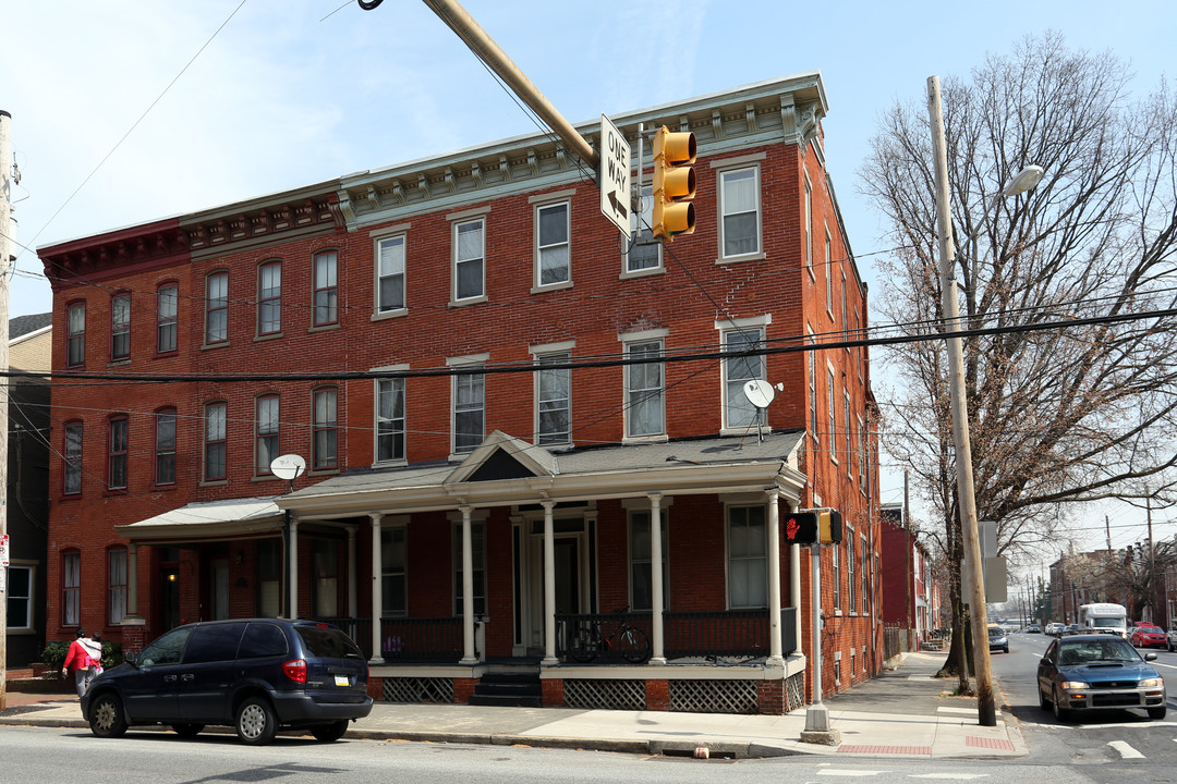 303 N Lime St in Lancaster, PA - Building Photo