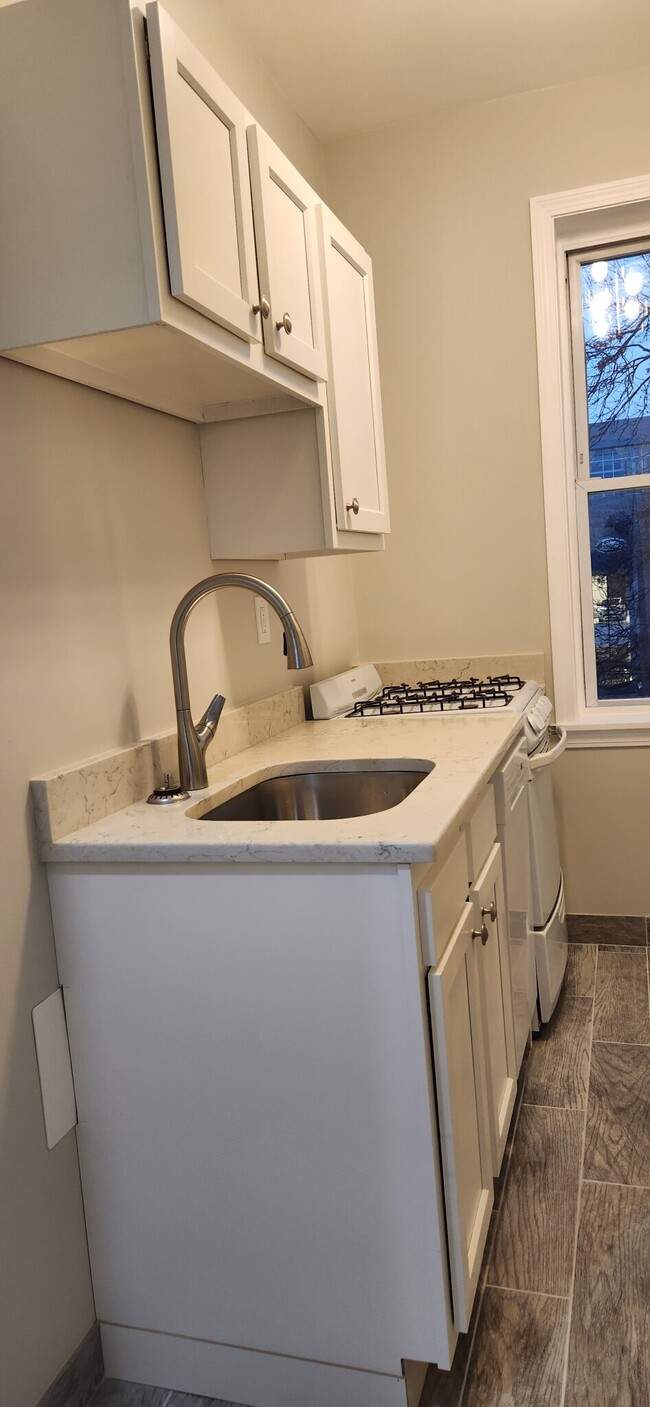 61 Gordon St, Unit 5