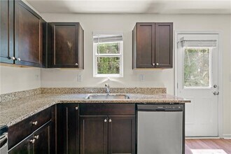 631 Carlton Pointe Dr in Palmetto, GA - Building Photo - Building Photo