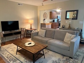 662 Poaug Ln in Mount Pleasant, SC - Building Photo - Building Photo