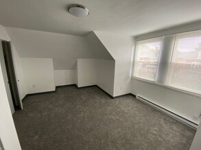 130 S Bryant Ave in Pittsburgh, PA - Building Photo - Building Photo