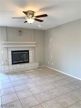 2301 Jasmine Garden Dr in Las Vegas, NV - Building Photo - Building Photo