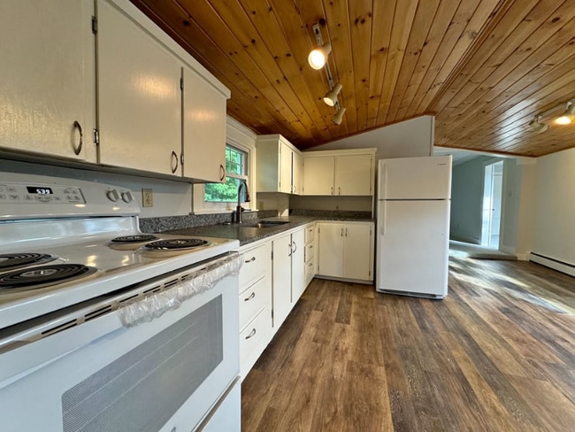 property at 121 E Main St