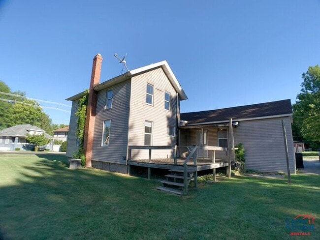 1021 N 5th St in Niles, MI - Building Photo - Building Photo