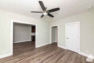 485 Roger Williams Ave in Highland Park, IL - Building Photo - Building Photo