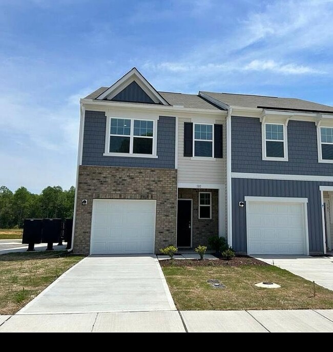 property at 101 S Chubb Rdg