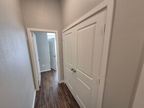 2109 N Jayton Ave in Lubbock, TX - Building Photo - Building Photo